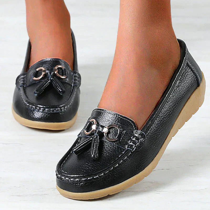 Women’s Decorative Tassel Moccasin Loafers