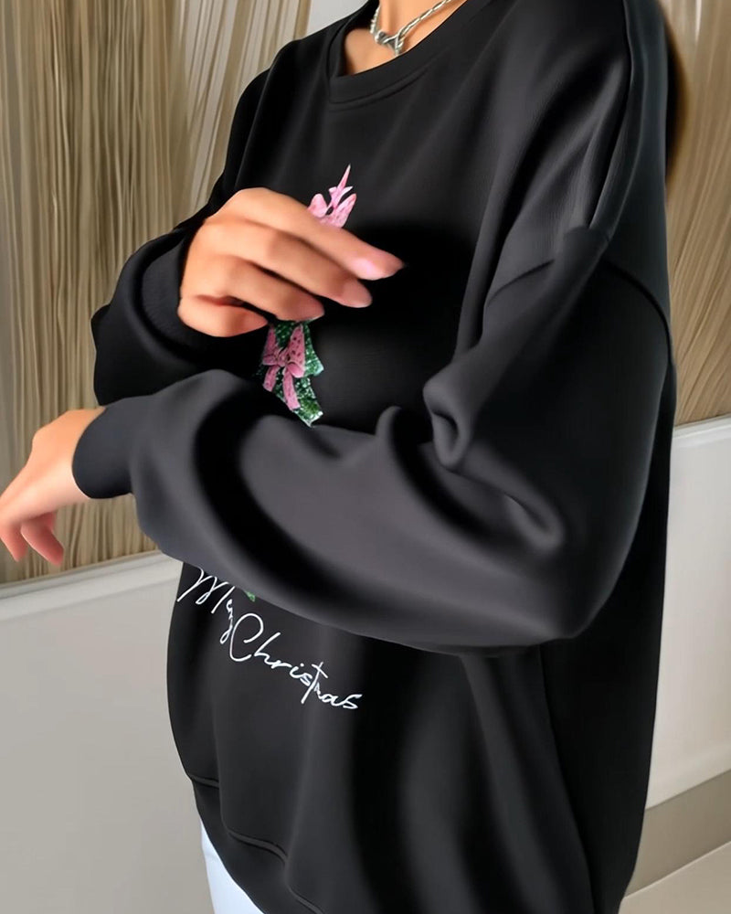 Women's long-sleeve sweatshirt with a decorated Christmas tree and Merry Christmas print