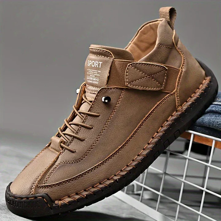 Women's Leather Sneakers Lace-Up Stitch Detail - Green
