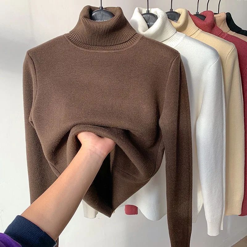 Women's plain long-sleeve turtleneck jumper with ribbed collar