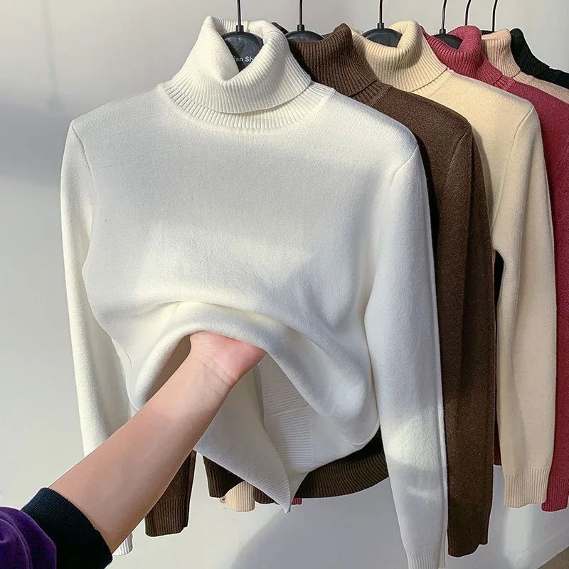Women's plain long-sleeve turtleneck jumper with ribbed collar
