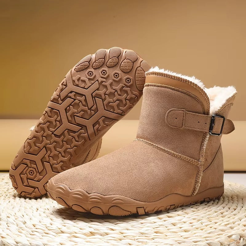 Unisex barefoot ankle boots with buckle straps, fleece lining and patterned flat soles