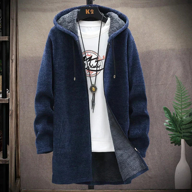 Men's textured hooded zip jacket with long sleeves and lined hood