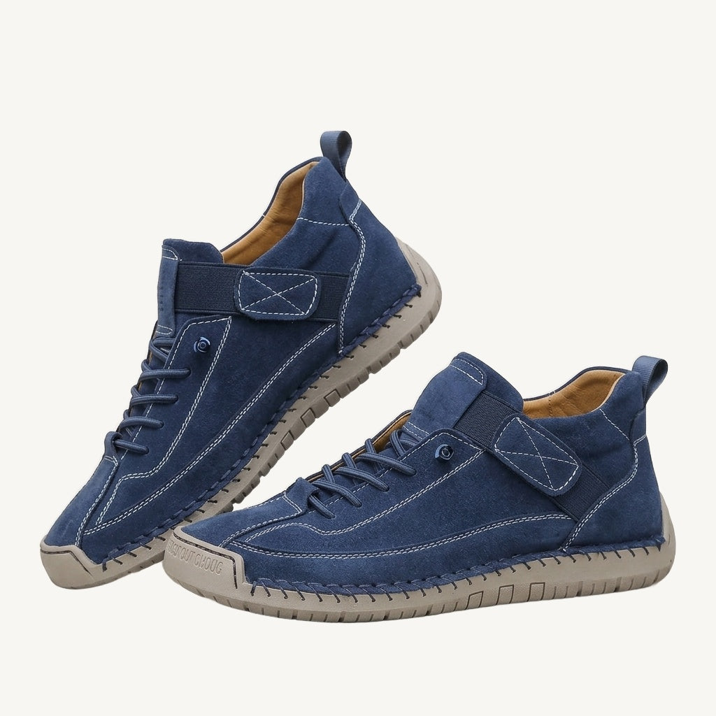 Women's high-top trainers with laces, ankle straps and stitched flat soles