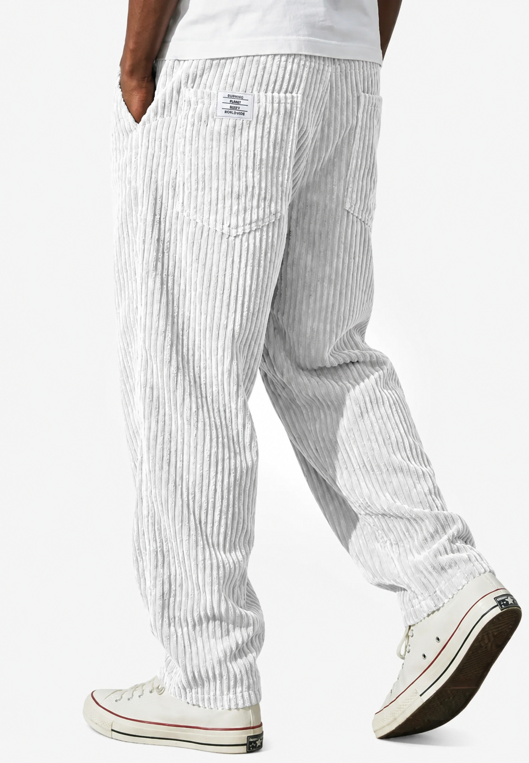 Men's relaxed ribbed trousers with elasticated waist and large pockets