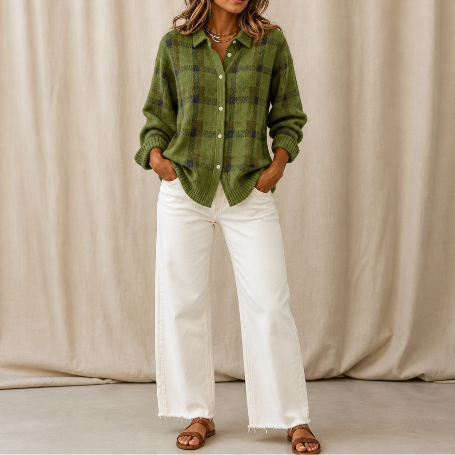 Women's plaid knit cardigan with shirt collar, long sleeves and button front